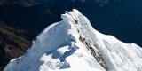 _mg_2213 The heavily corniced east ridge of Tocllaraju (6032 m).